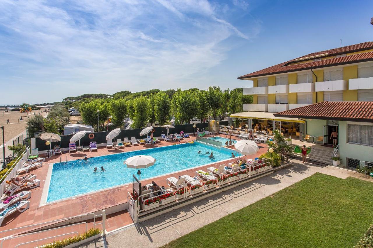 Hotel Europa Caorle Exterior photo